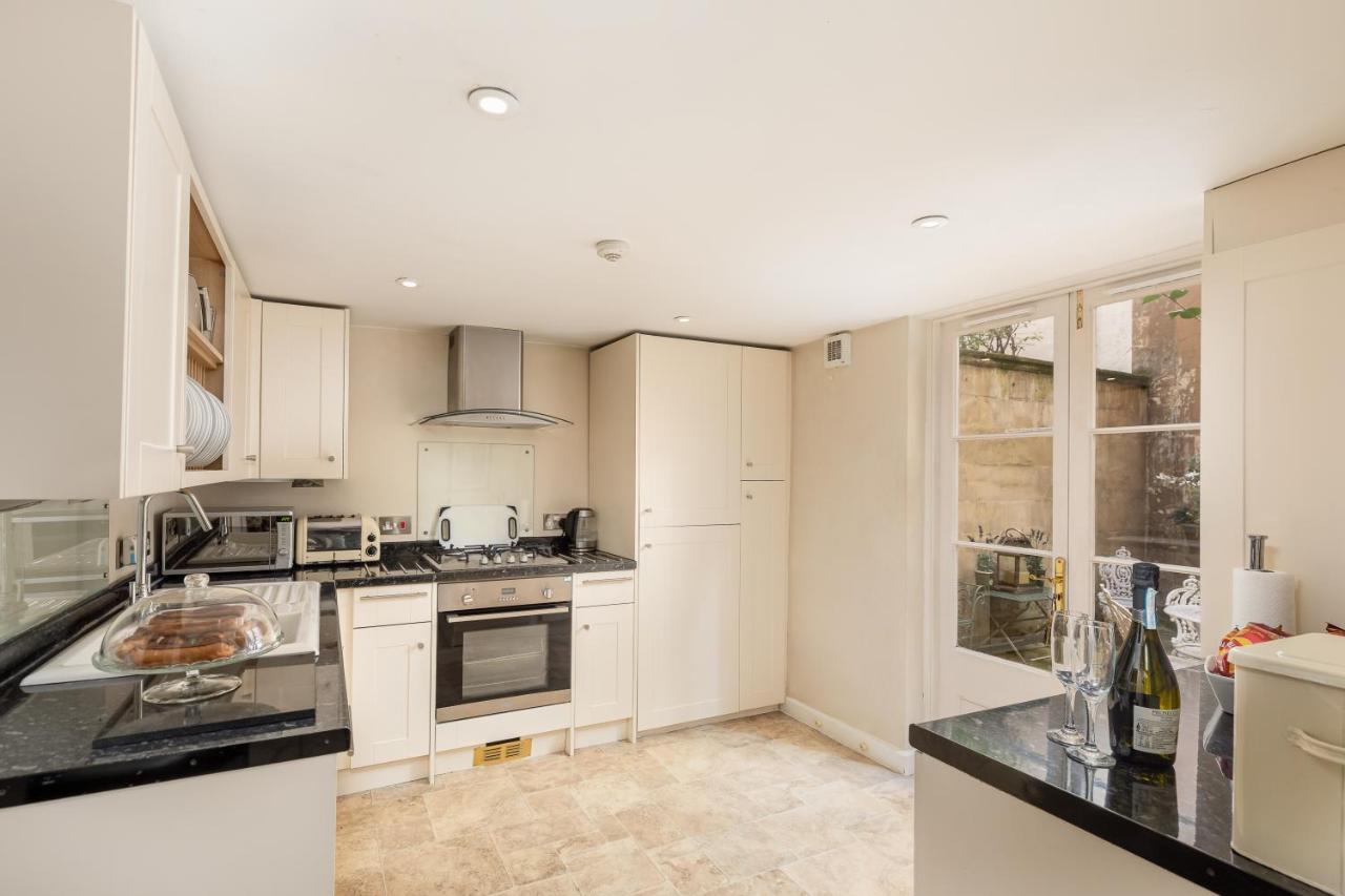 Abbey Mews In The Heart Of Bath, Bath Keys Apartman Kültér fotó