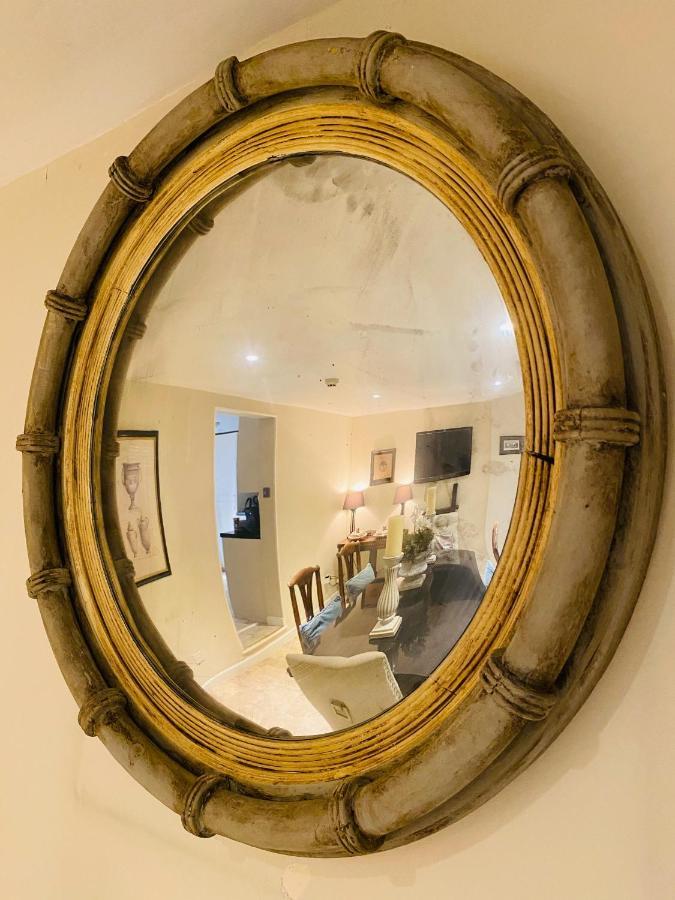 Abbey Mews In The Heart Of Bath, Bath Keys Apartman Kültér fotó