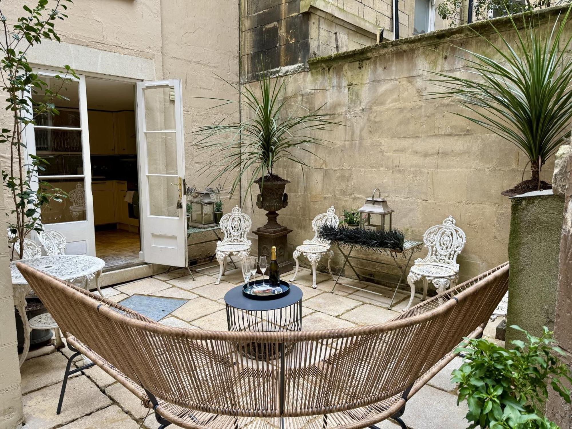 Abbey Mews In The Heart Of Bath, Bath Keys Apartman Kültér fotó